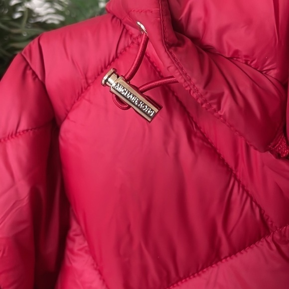 Brand New Michael Kors Zippered Down Alternative Packable Red Jacket Hooded Coat - Picture 4 of 16